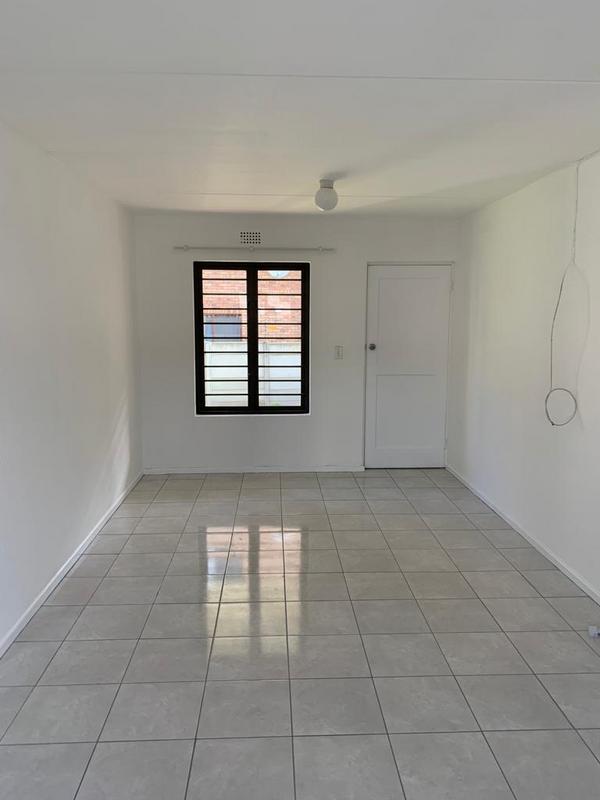 To Let 2 Bedroom Property for Rent in St Dumas Western Cape